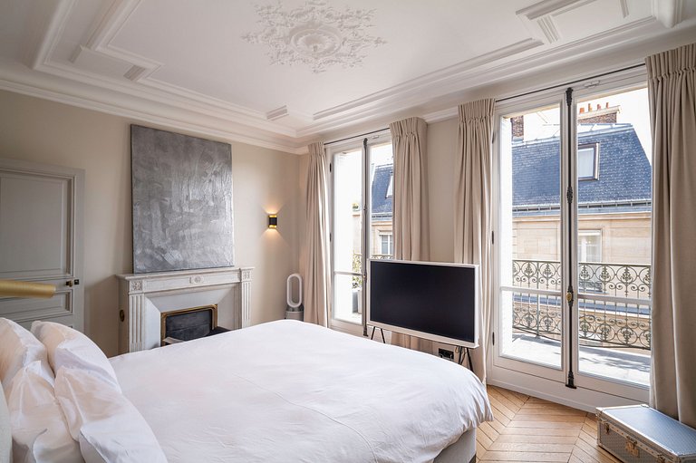 Par088 - Appartement avec terrasse avenue Marceau