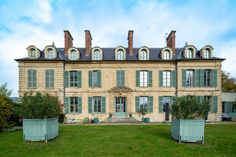 Idf173 - Appartement prestigieux de 3 chambres dans un manoi