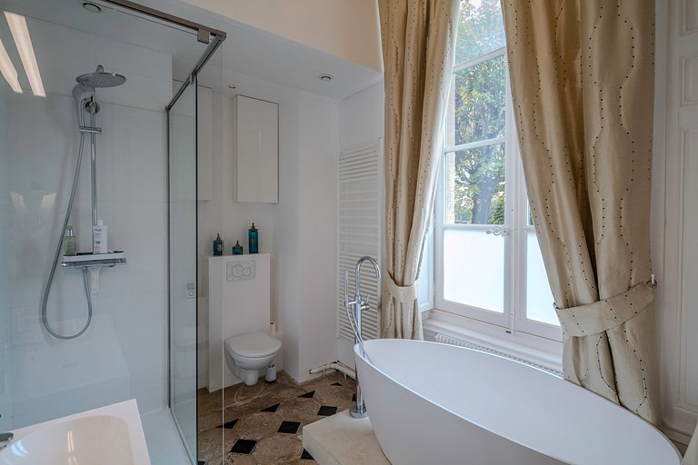 Idf173 - Appartement prestigieux de 3 chambres dans un manoi