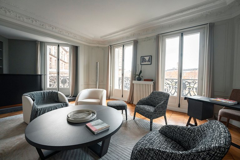 Par130 - Amazing apartment with a view on Notre-Dame
