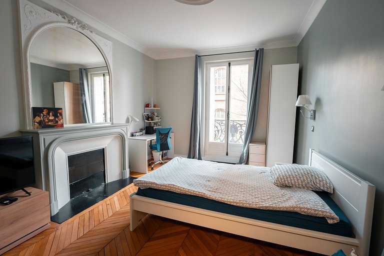 Par130 - Increíble apartamento con vista a Notre-Dame