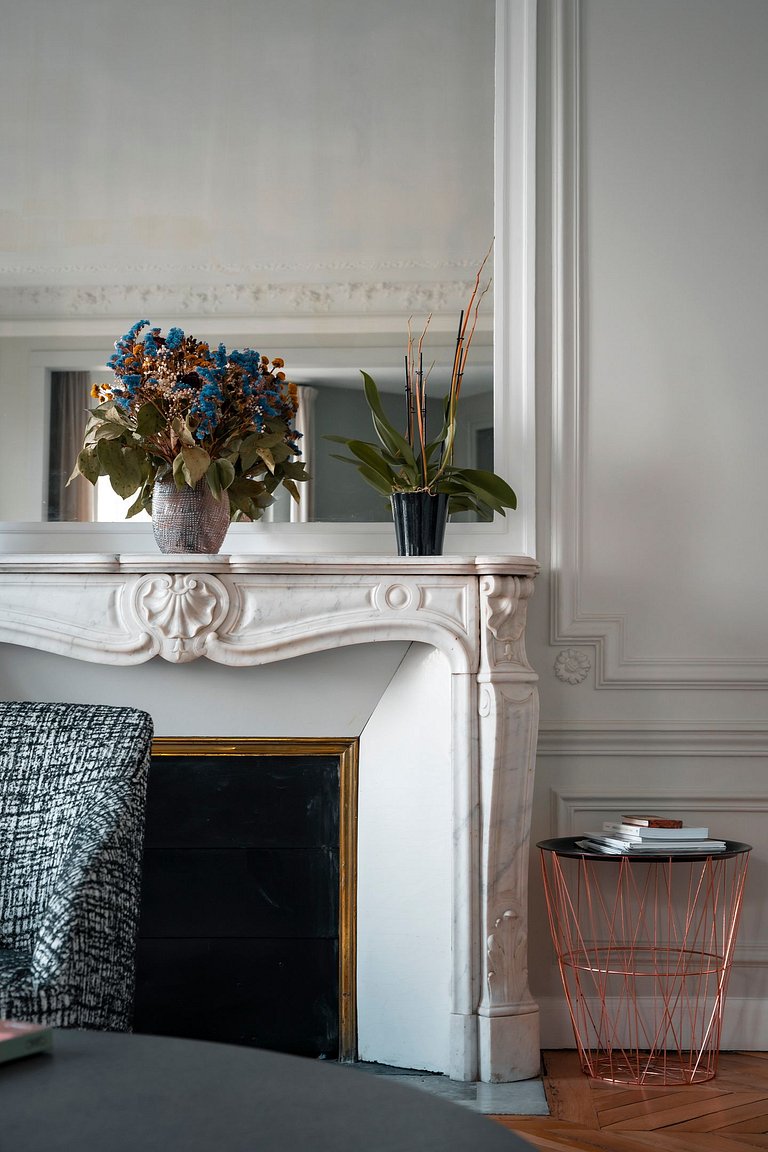 Par130 - Amazing apartment with a view on Notre-Dame