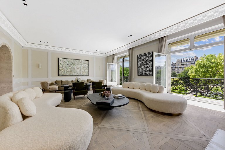 Par010 - Apartamento de luxo na Avenida Foch