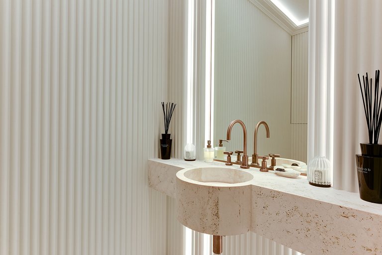 Par010 - Apartamento de luxo na Avenida Foch