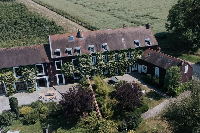 Idf001 - Corps de ferme de prestige à Orgeval