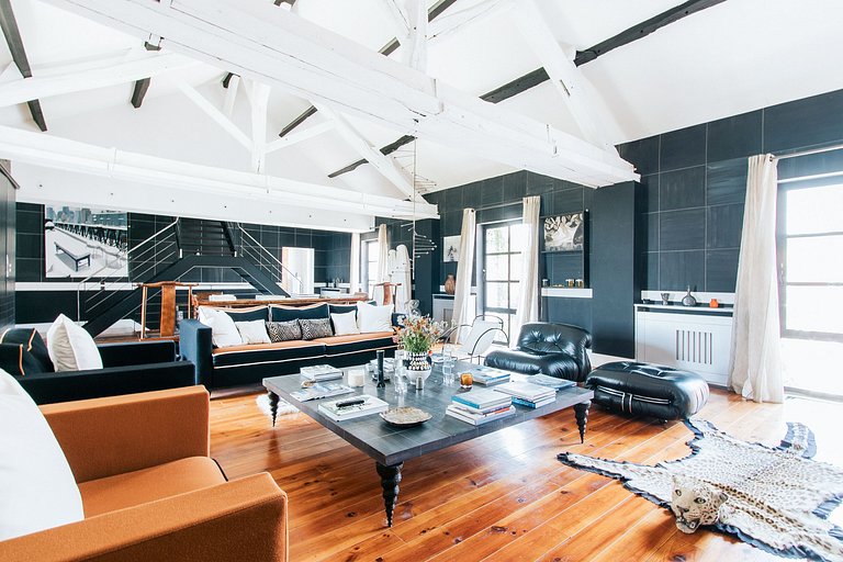 Idf001 - Breathtaking farm with 13 bedrooms