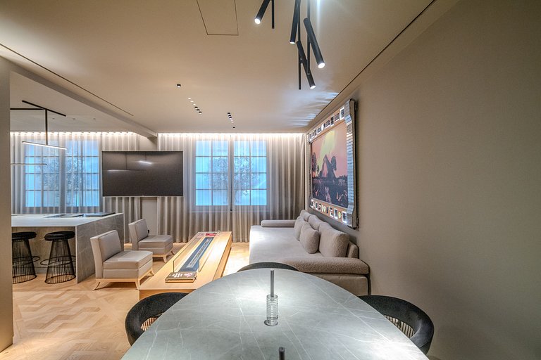 Par065 - Luxury apartment on Quai d'Orsay