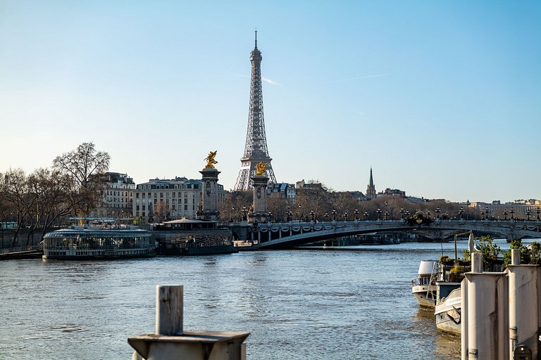 Par054 - Casa Flutuante de Luxo em Paris
