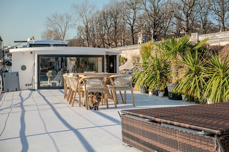 Par054 - Casa Flutuante de Luxo em Paris
