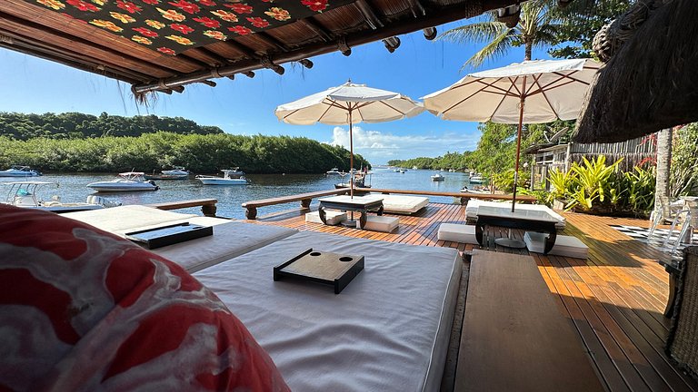 Bah261 - House by the river in Caraíva