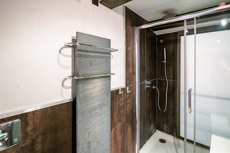 Par049 - Loft escondido no coração de Les Halles