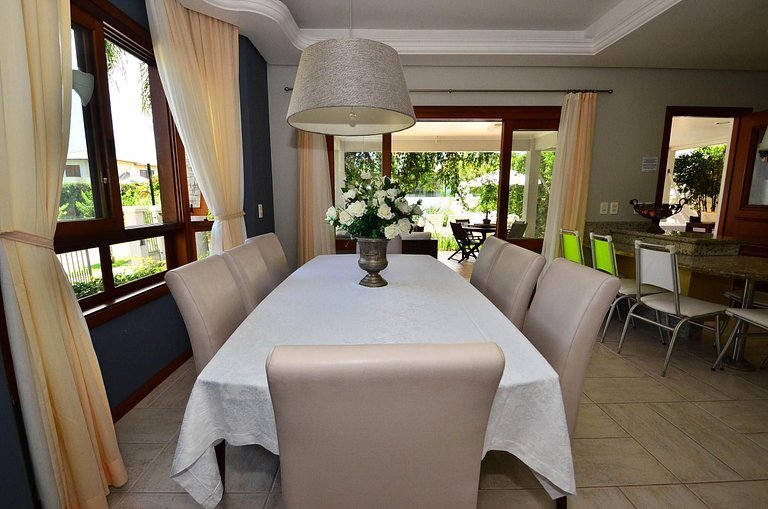 Flo022 - Charmante maison de luxe à Jurerê