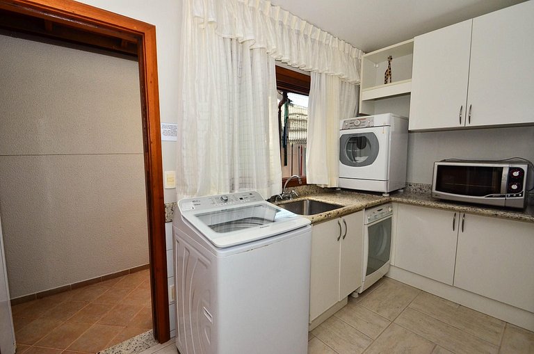 Flo022 - Charmosa casa de luxo em Jurerê