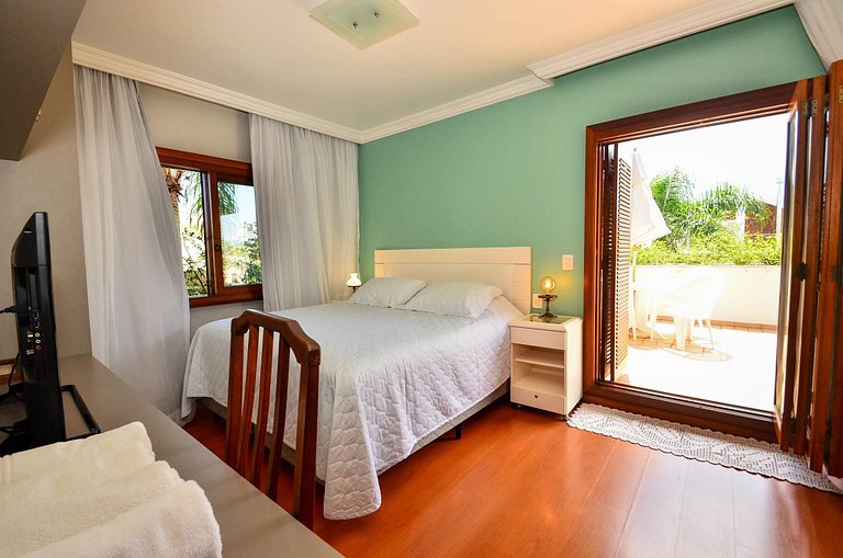 Flo022 - Charmosa casa de luxo em Jurerê