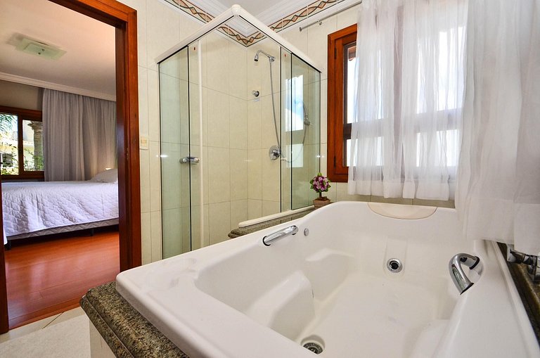 Flo022 - Charmosa casa de luxo em Jurerê