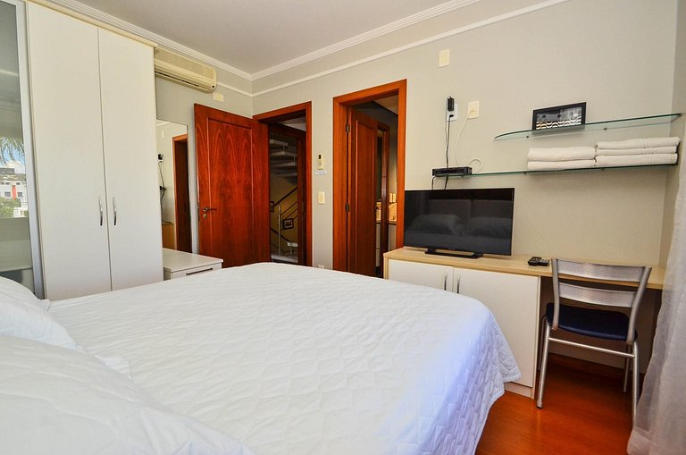 Flo022 - Charmosa casa de luxo em Jurerê