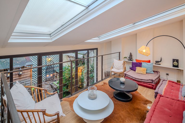 Par441 - Maison de ville à Paris 7.