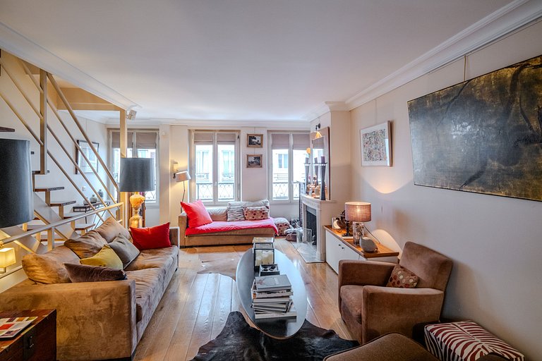 Par441 - Maison de ville à Paris 7.