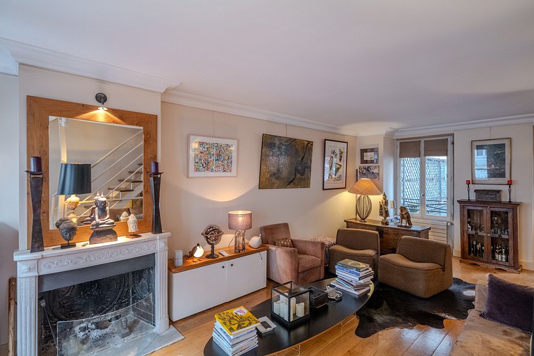 Par441 - Casa de pueblo en París 7.