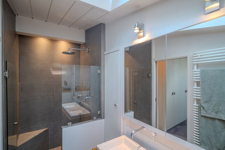 Par441 - Maison de ville à Paris 7.