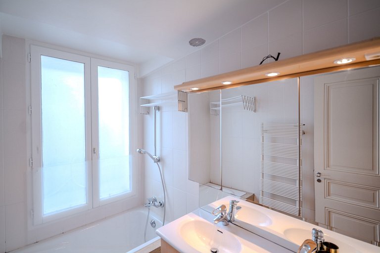 Par441 - Casa de pueblo en París 7.