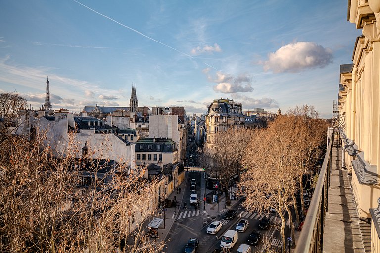 Par134 - Stunning apartment in St Germain des Prés
