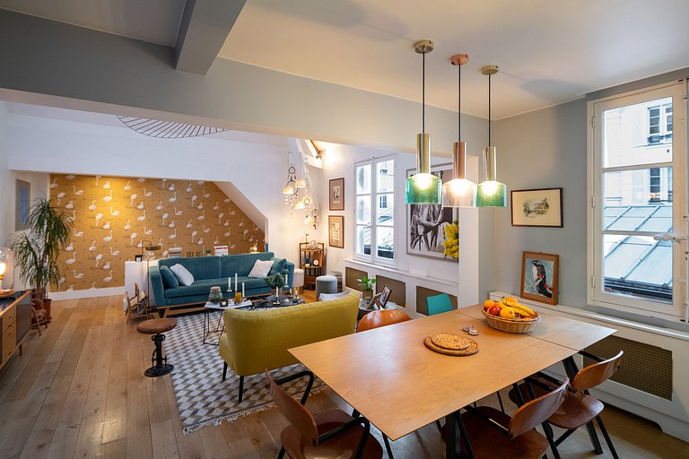 Par175 - Townhouse in Paris 7