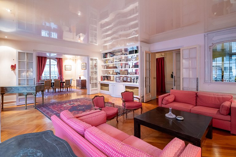 Par144 - Appartement à Paris