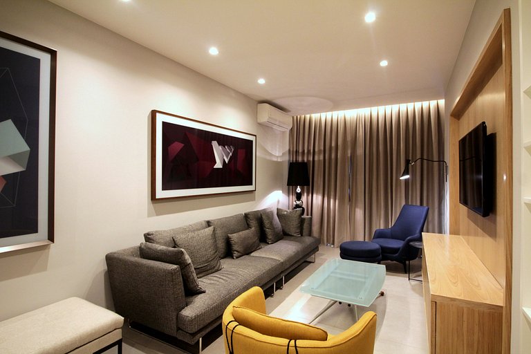 Rio249 - Beautiful 3 Bedroom Apartment in Ipanema