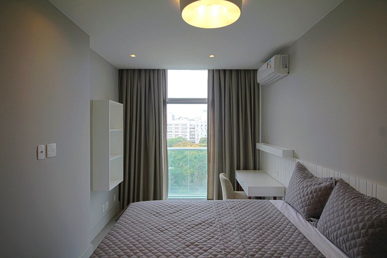 Rio249 - Beautiful 3 Bedroom Apartment in Ipanema