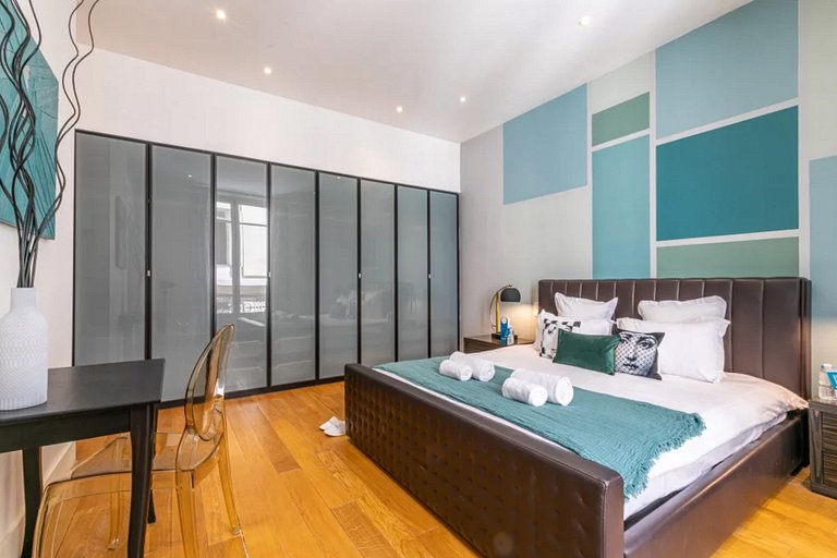 Par211 - Apartamento de 2 suites en París 8