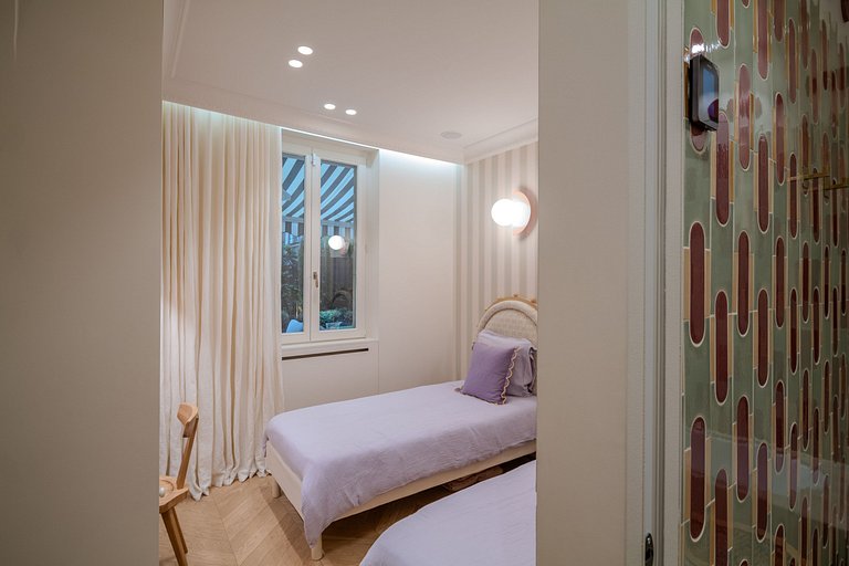 Par120 - Appartement avec grand jardin à Paris 16