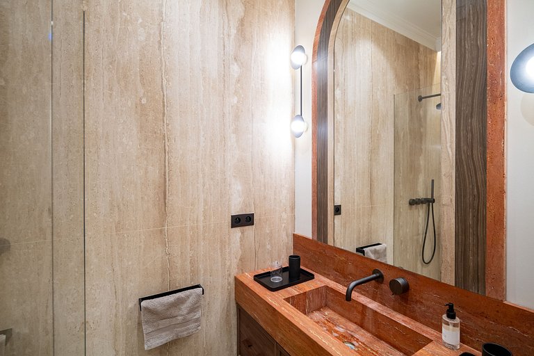 Par120 - Apartamento com jardim em Paris 16