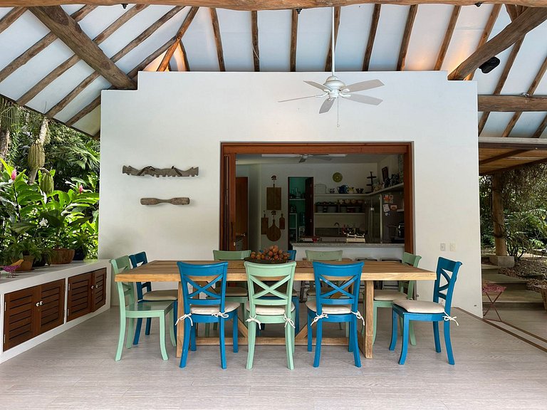 Anp073 - Charme Clássico em Mesa de Yeguas