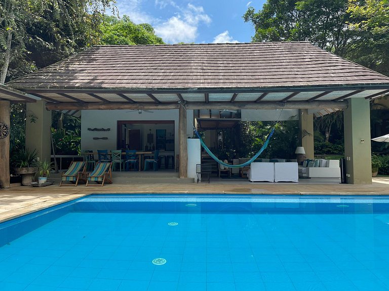 Anp073 - Charme Clássico em Mesa de Yeguas