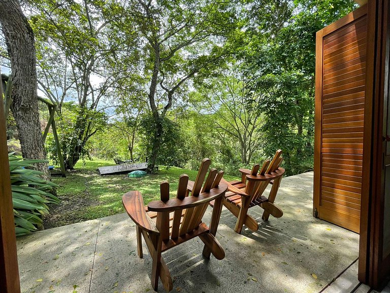 Anp073 - Charme Clássico em Mesa de Yeguas