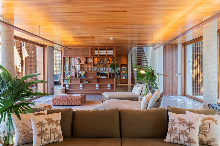 Bah174 - Modern villa with sea views in Itacaré