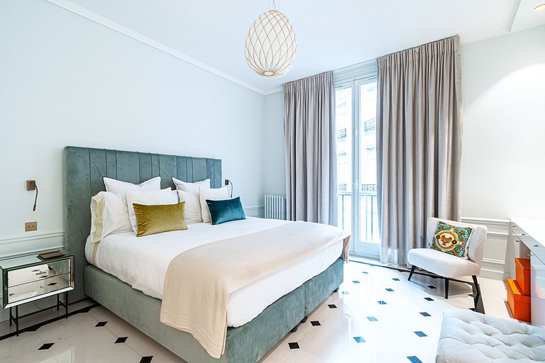 Par063 - Beautiful 4 bedroom apartment