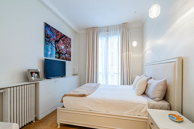 Par063 - Beautiful 4 bedroom apartment