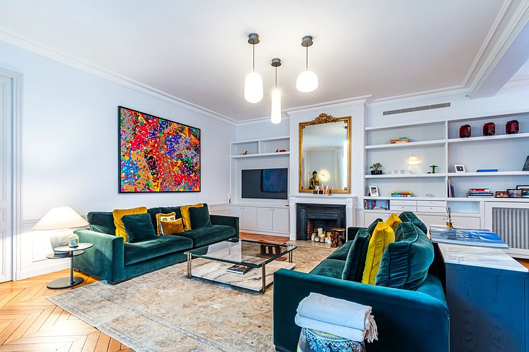 Par063 - Beautiful 4 bedroom apartment