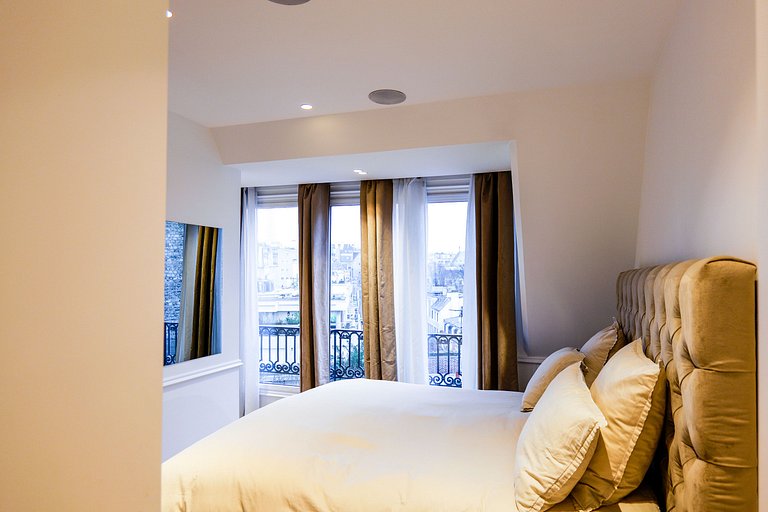 Par114 - Appartement luxueux de 4 chambres