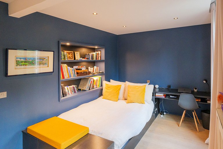 Par179 - Apartamento con jardín privado