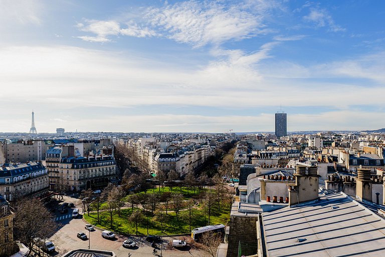 Par241 - Penthouse avec terrasse sur le toit