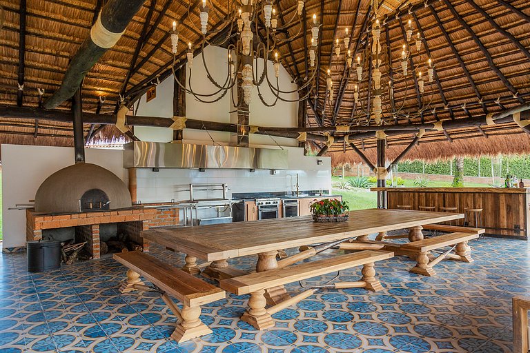 Per002 - Luxury house with pool in Pereira