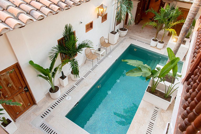 Car035 - Casa recién renovada en la Ciudad Amurallada