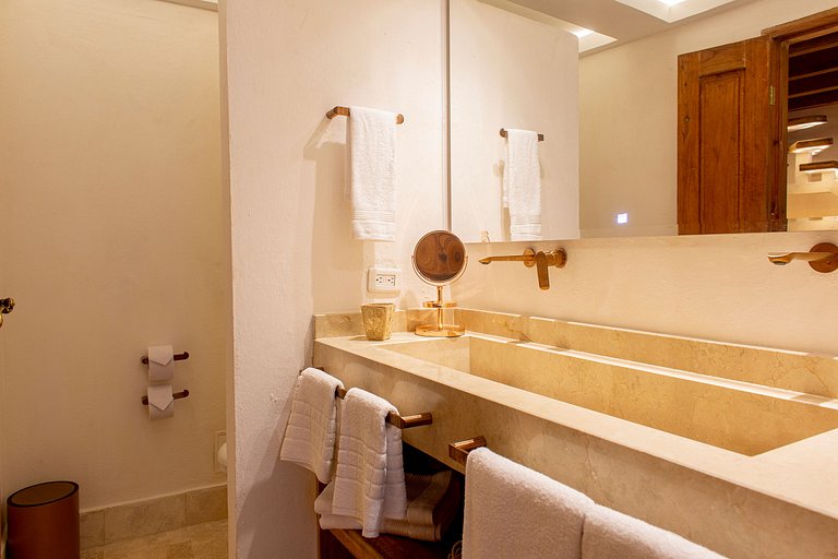 Car035 - Casa recentemente renovada em Cartagena