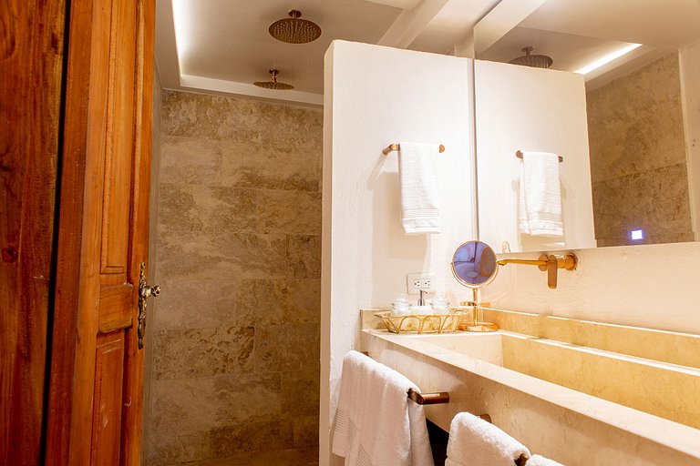 Car035 - Casa recentemente renovada em Cartagena