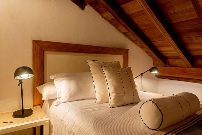 Car035 - Casa recién renovada en la Ciudad Amurallada