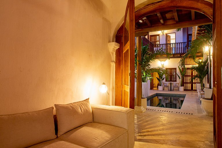 Car035 - Casa recentemente renovada em Cartagena