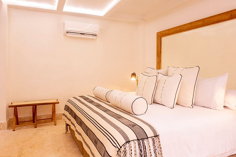 Car035 - Casa recentemente renovada em Cartagena